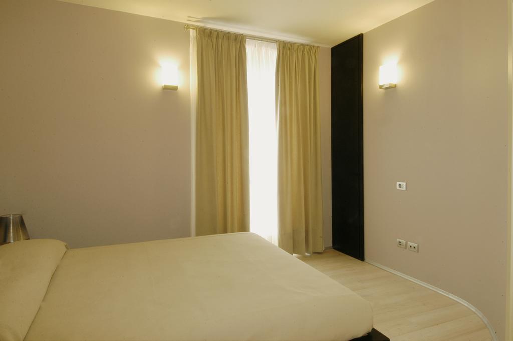 Albergo Grand Italia Quarona Szoba fotó